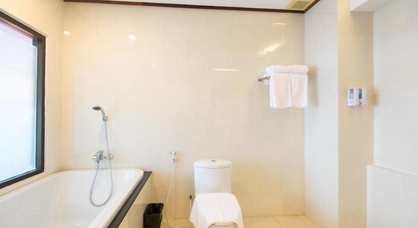 S T Hotel (Shuntai Hotel) 2
