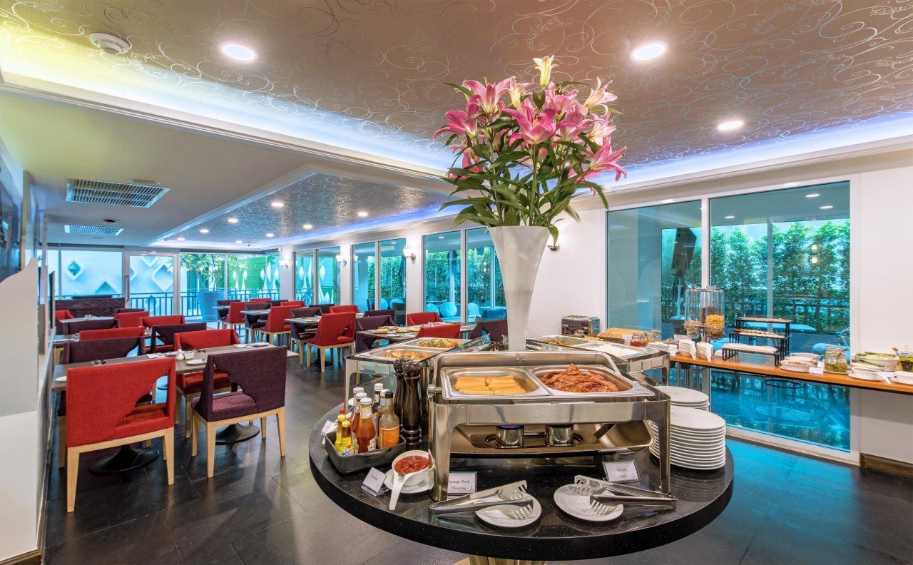 Anajak Bangkok 6