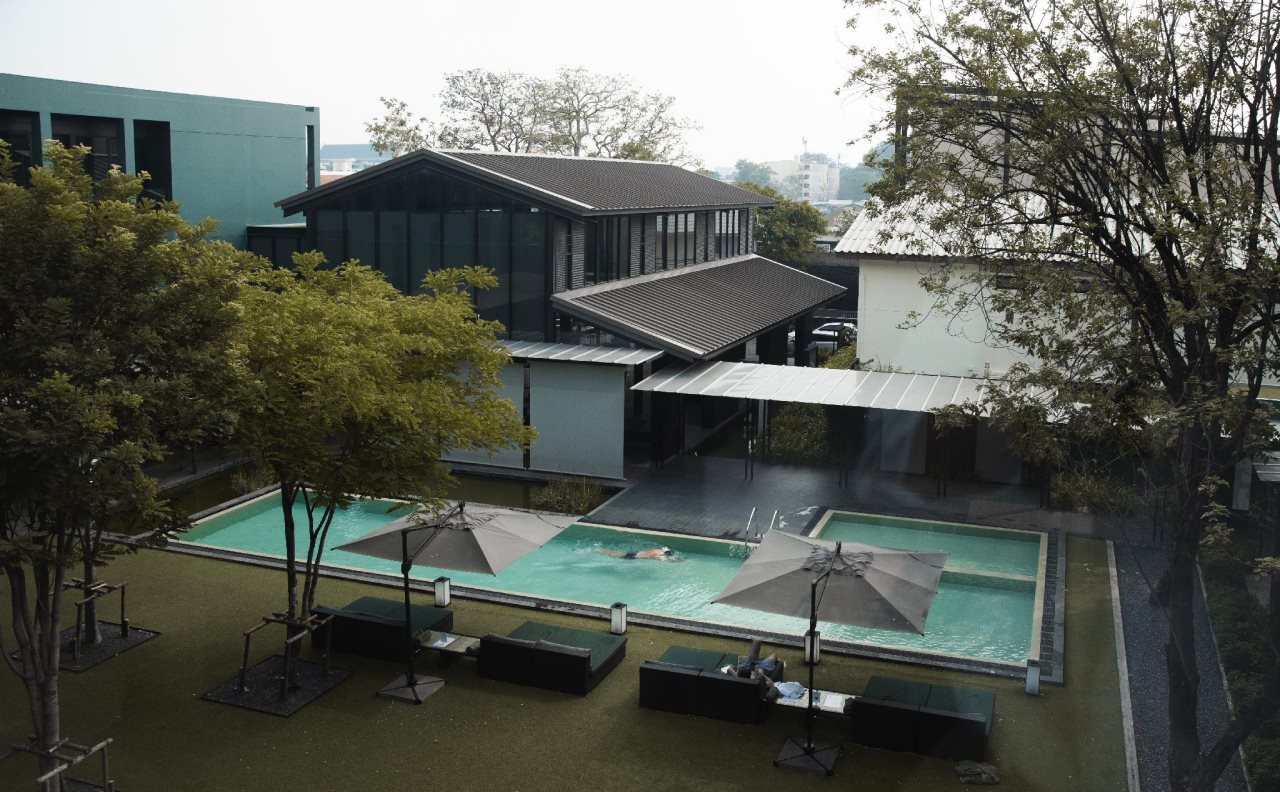 Theatre Residence 12