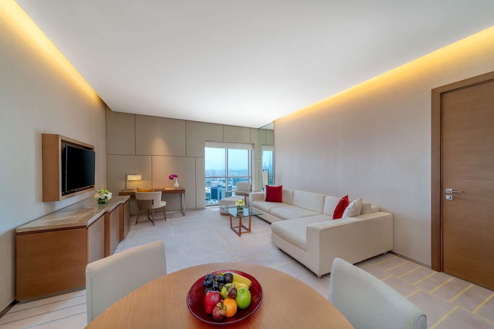Hyatt Regency Creek Heights Residences 13