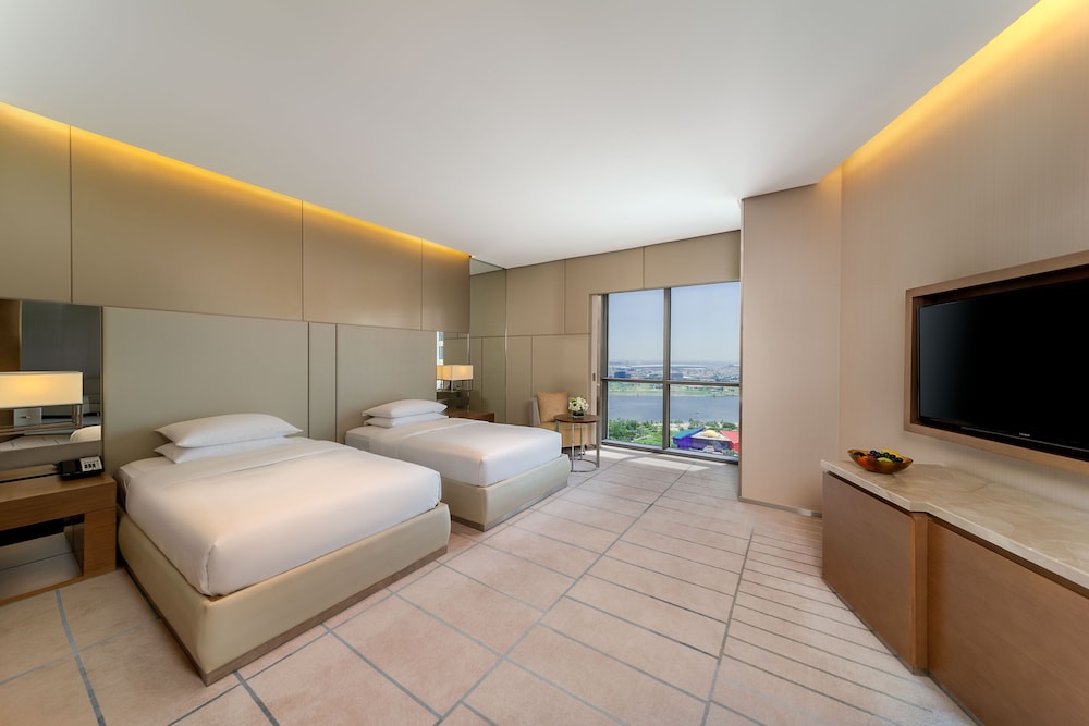 Hyatt Regency Creek Heights Residences 8