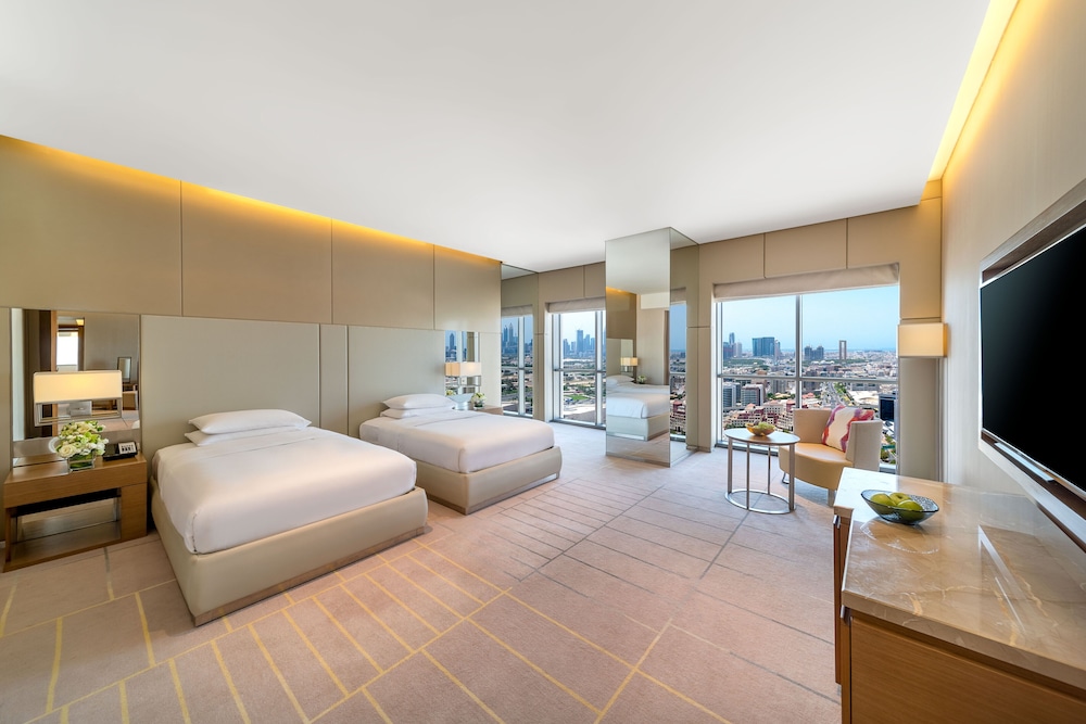 Hyatt Regency Creek Heights Residences 6