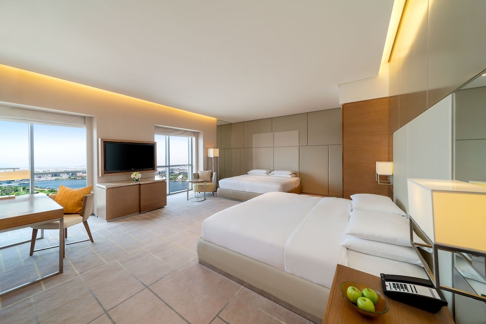 Hyatt Regency Creek Heights Residences 16