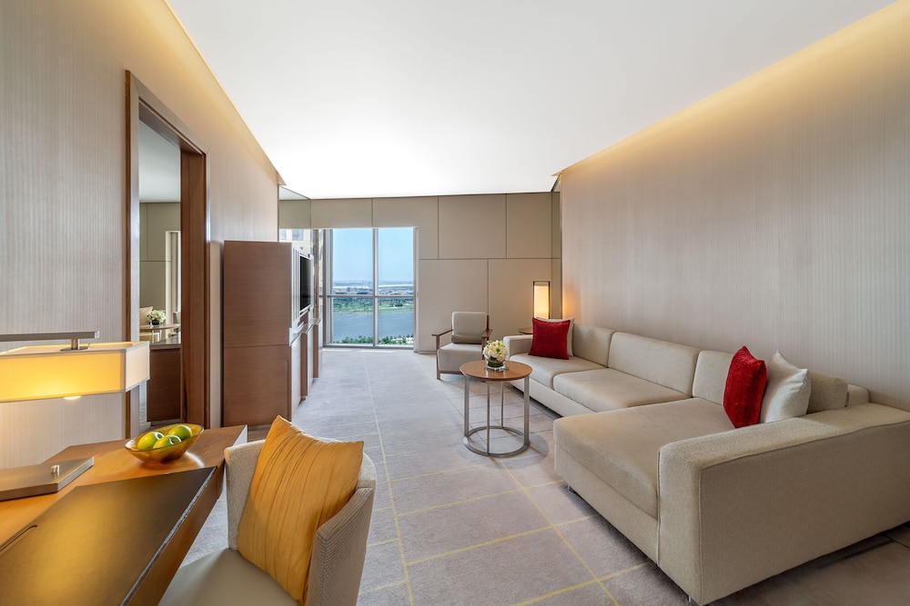 Hyatt Regency Creek Heights Residences 17