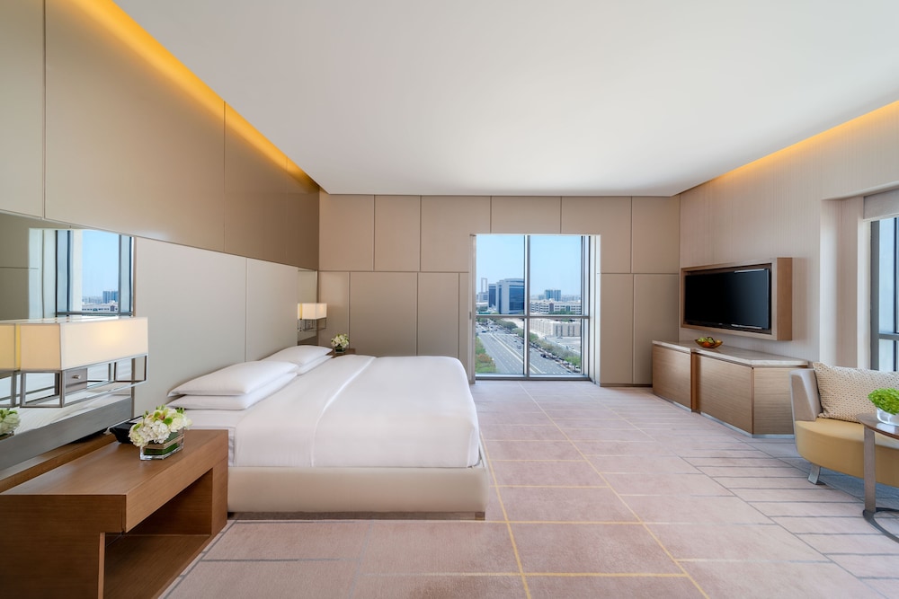 Hyatt Regency Creek Heights Residences 11