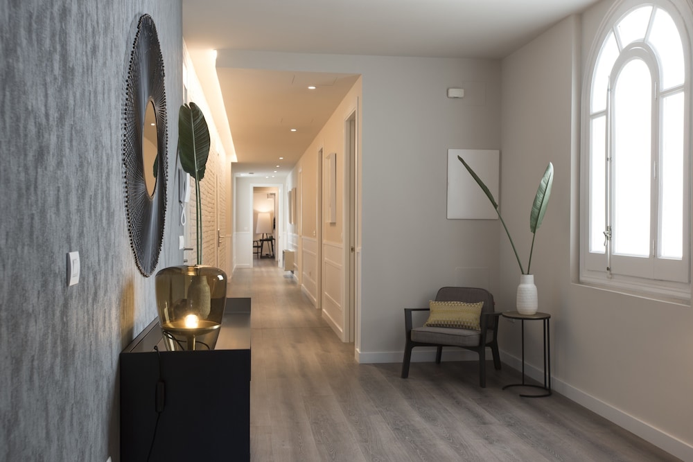 Casagrand Luxury Suites 17