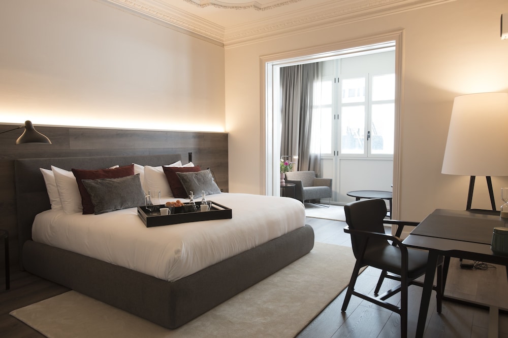 Casagrand Luxury Suites 10