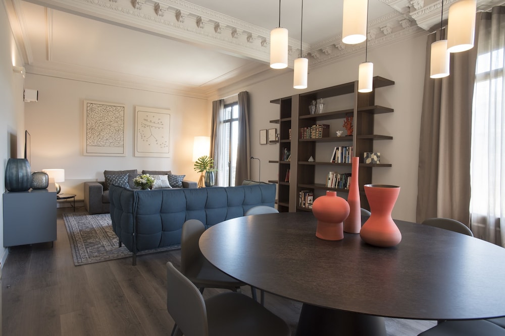 Casagrand Luxury Suites 24