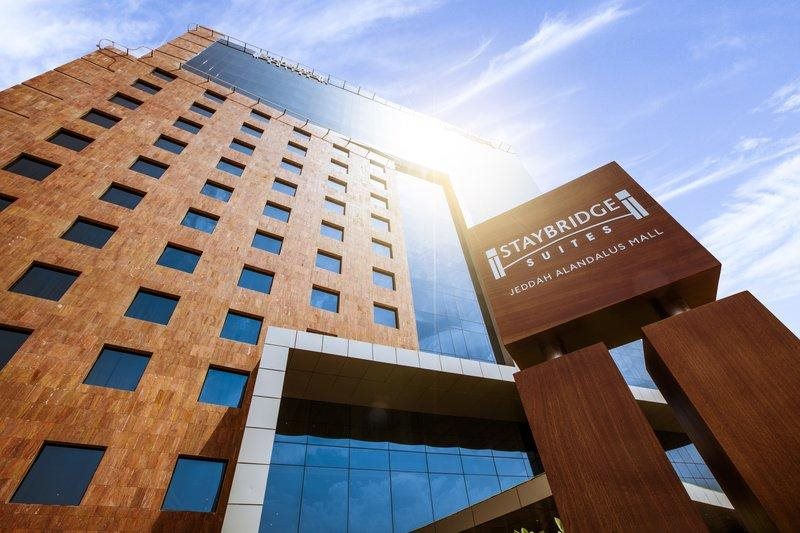 DoubleTree by Hilton Jeddah Al Andalus Mall 1