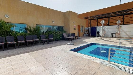 DoubleTree by Hilton Jeddah Al Andalus Mall 7