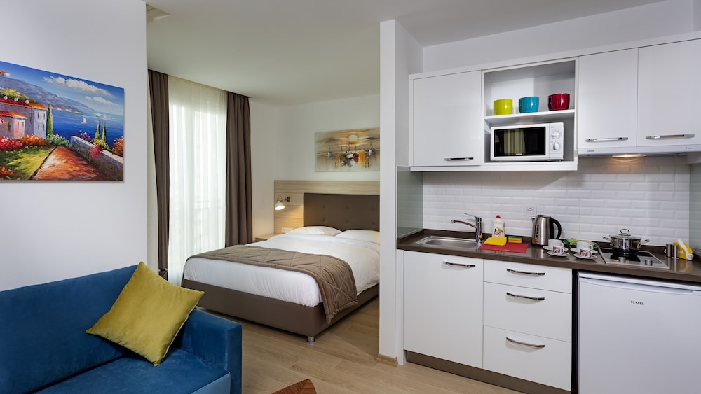 The Room 14
