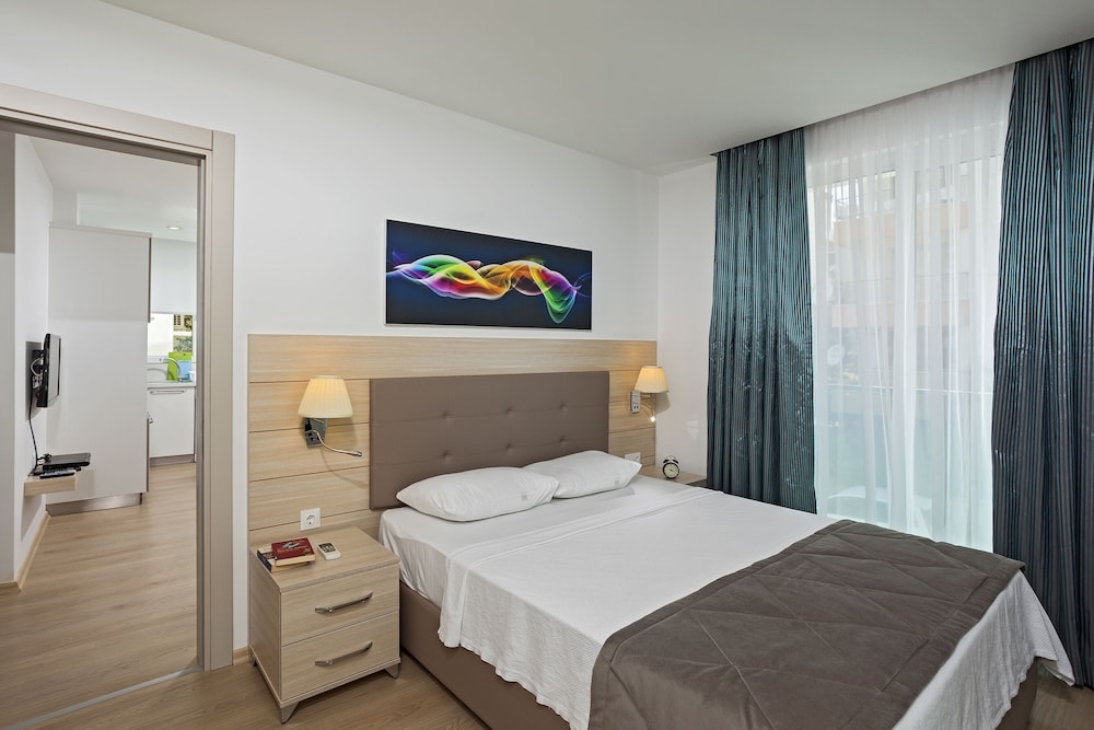 The Room 15