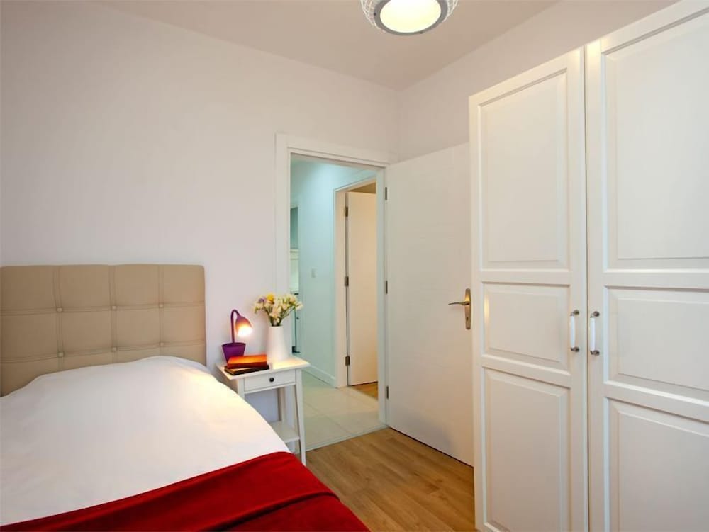 The Room 6