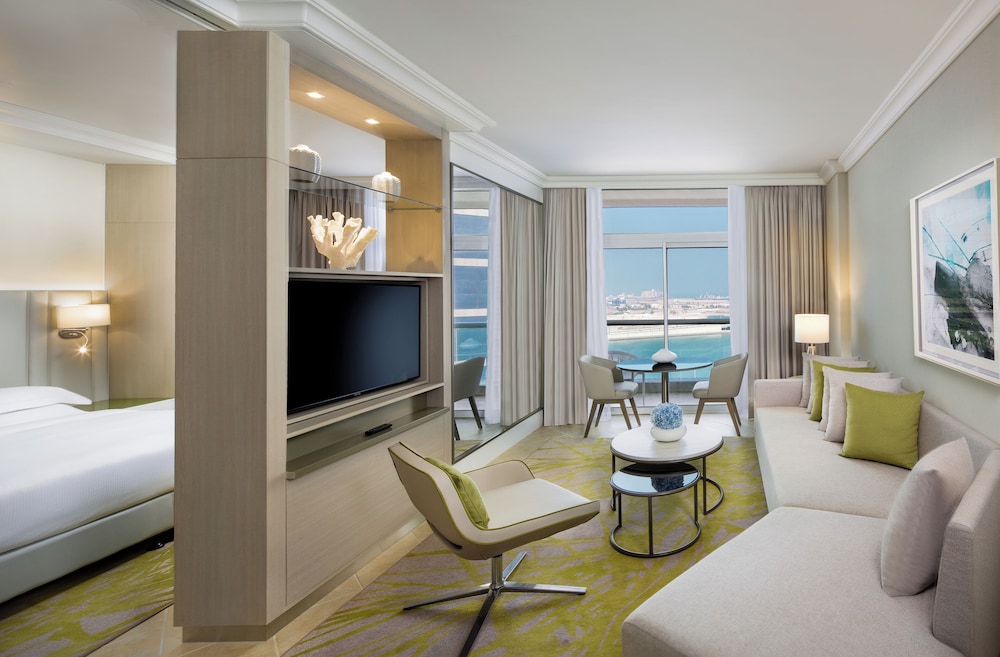 Beach Rotana - all suites 9