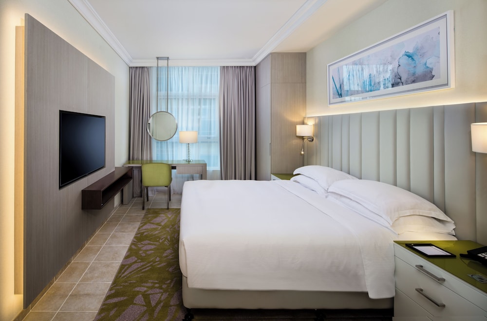 Beach Rotana - all suites 13