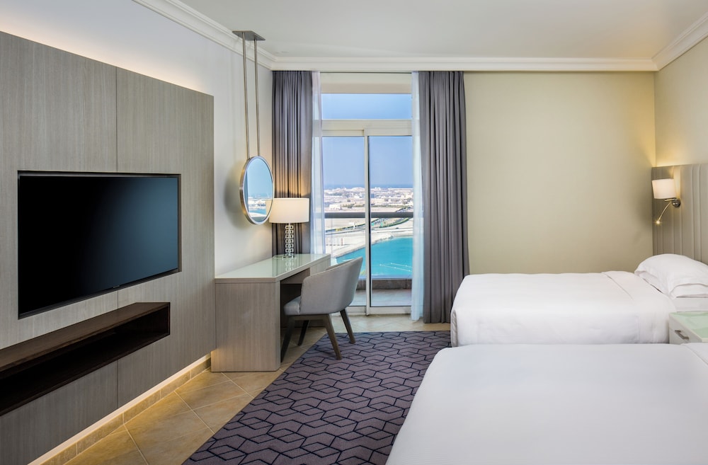 Beach Rotana - all suites 12