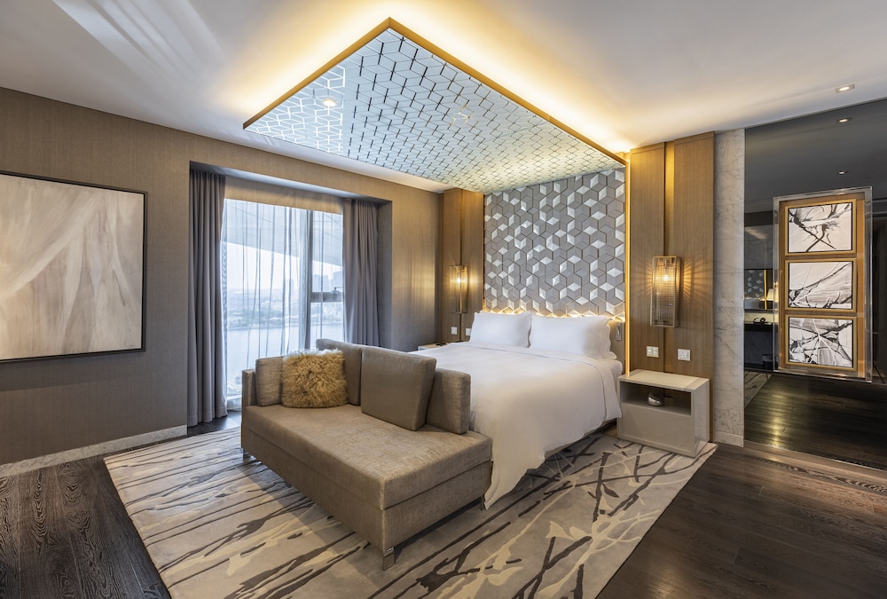 Al Bandar Rotana Creek 3