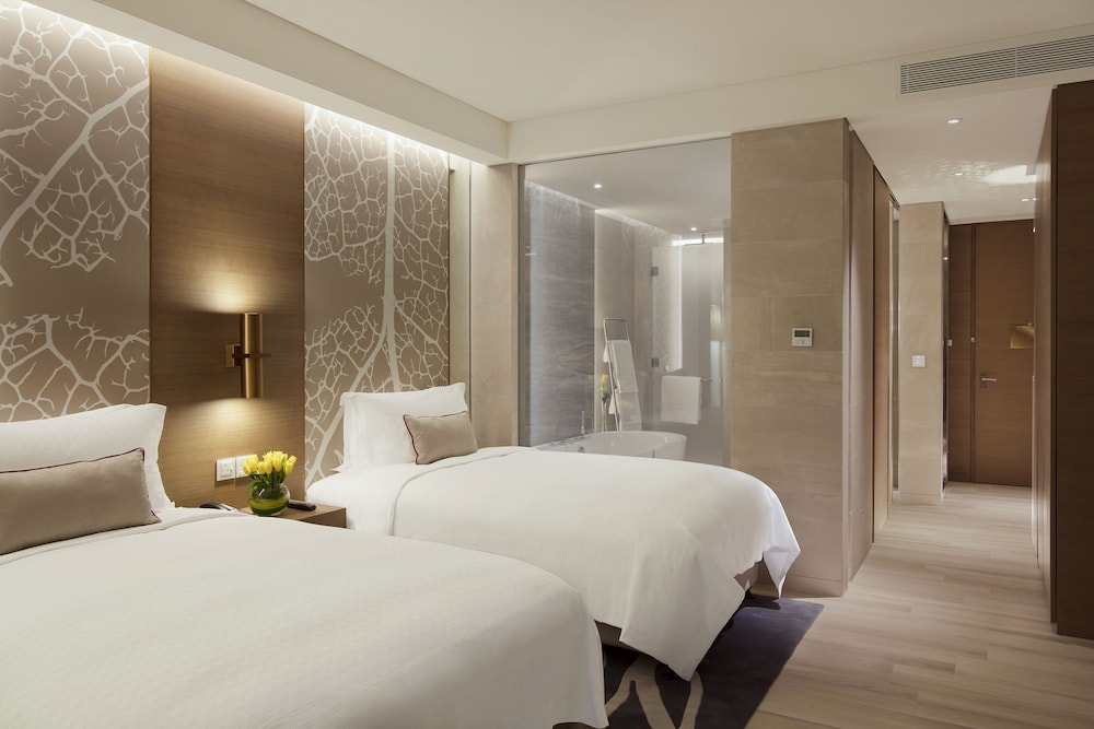 Al Bandar Rotana Creek 7
