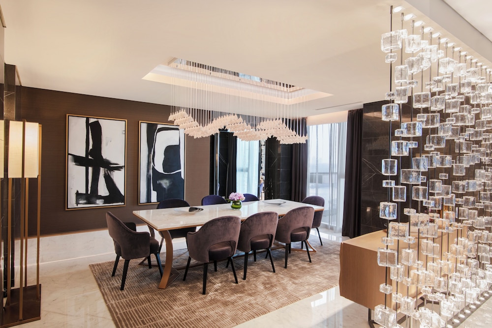 Al Bandar Rotana Creek 17