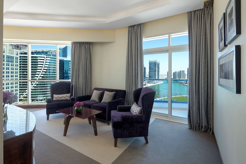 Radisson Blu Hotel Dubai Waterfront 24