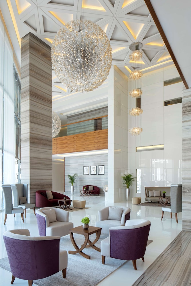 Radisson Blu Hotel Dubai Waterfront 6