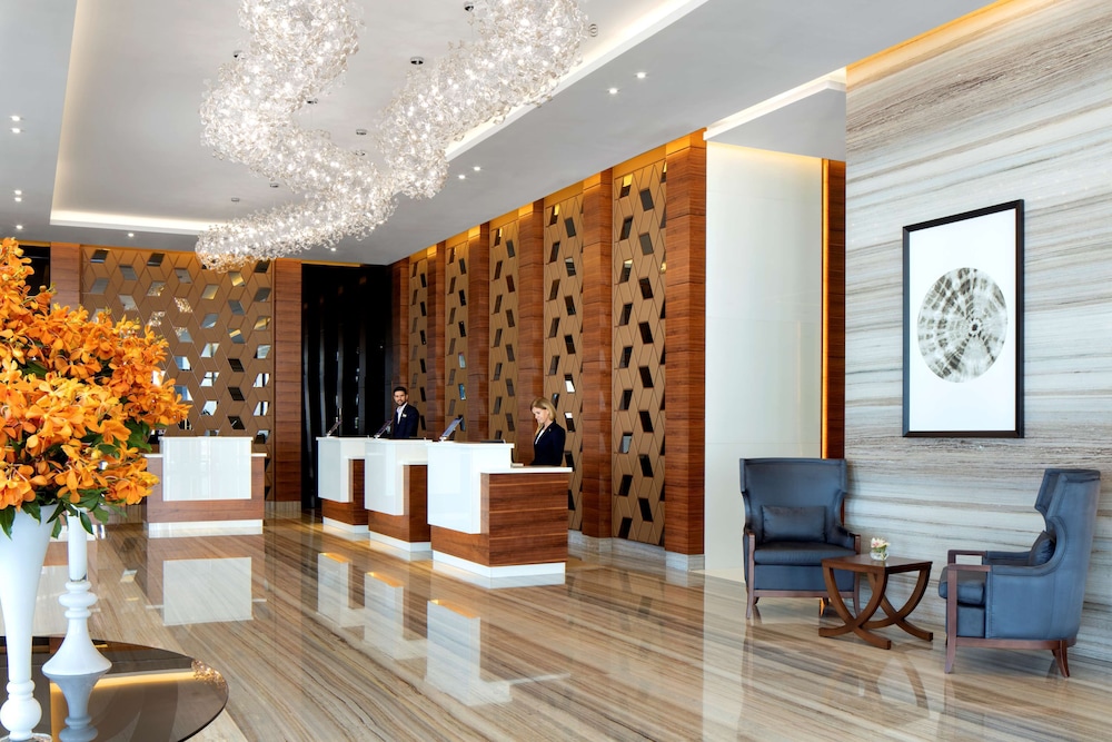 Radisson Blu Hotel Dubai Waterfront 8