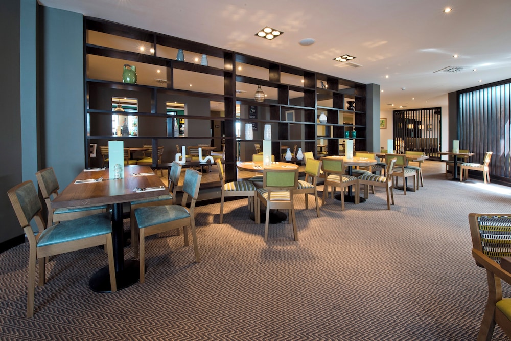 Premier Inn London Heathrow Airport Terminal 4 20