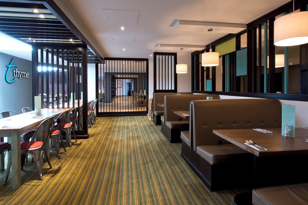 Premier Inn London Heathrow Airport Terminal 4 3