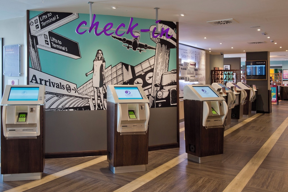 Premier Inn London Heathrow Airport Terminal 4 7