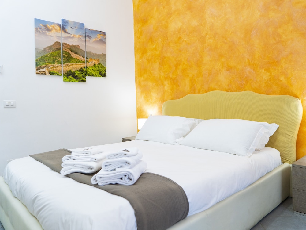 Salotto Piramide 20