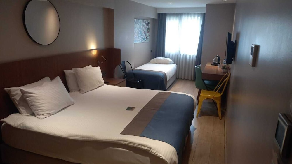 Redmont Hotel 22