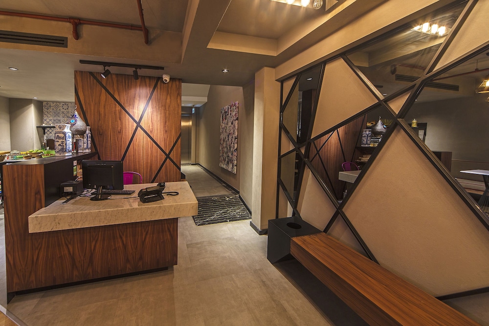 Redmont Hotel 3