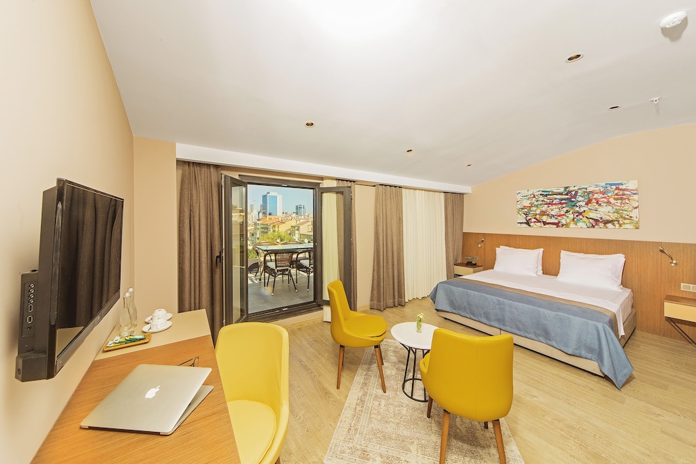 Redmont Hotel 7