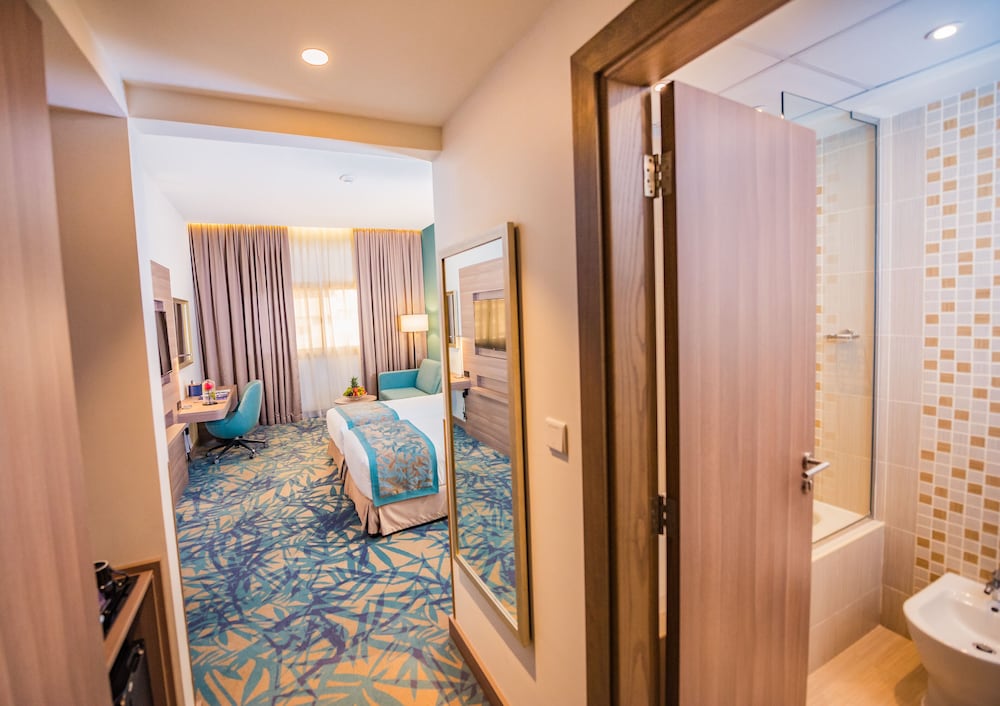 MENA Plaza Hotel Albarsha 1