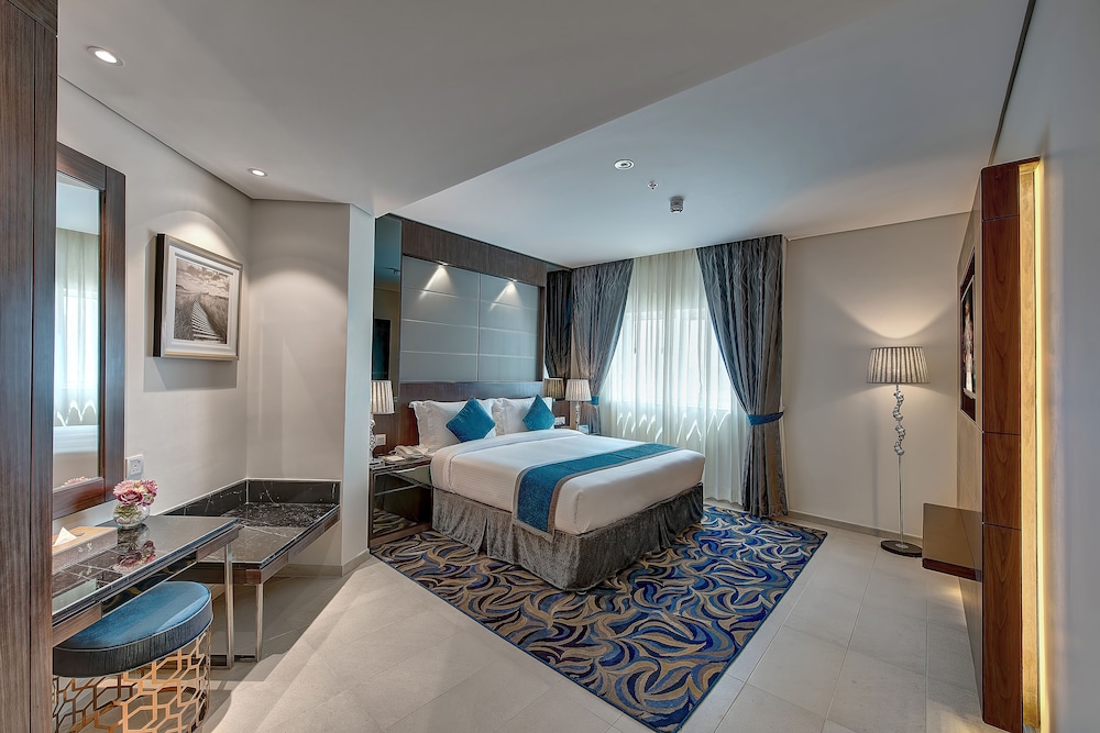 Omega Hotel Dubai 15