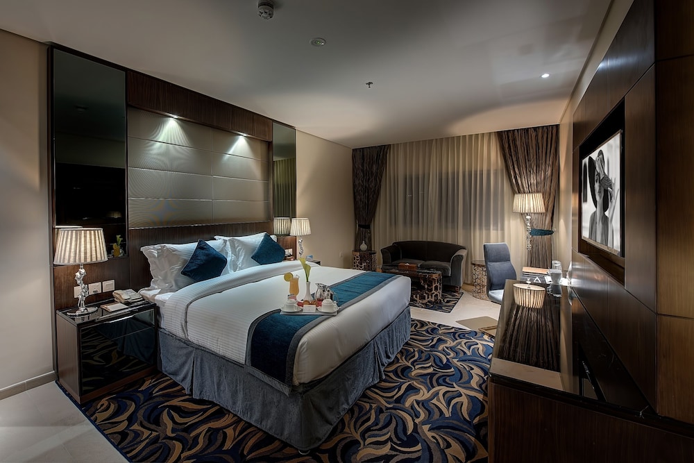 Omega Hotel Dubai 7