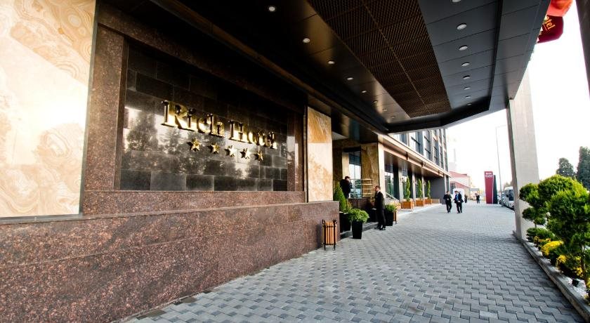 Wyndham Baku 12