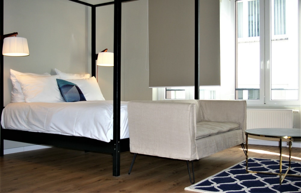 The Suite Fabric Hotel 7