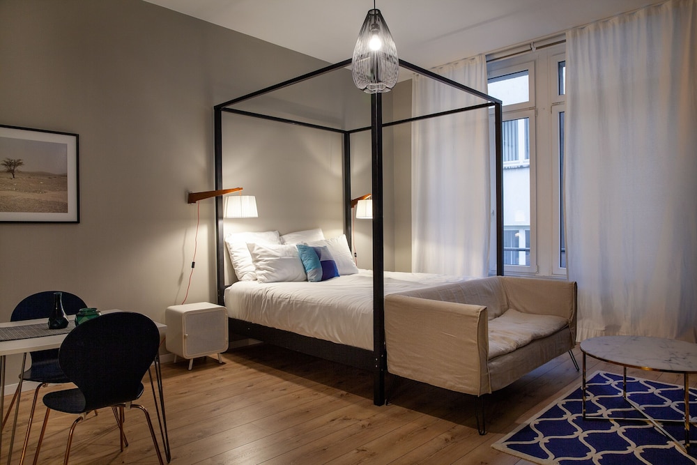 The Suite Fabric Hotel 9