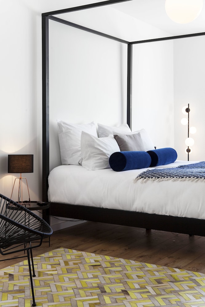 The Suite Fabric Hotel 6