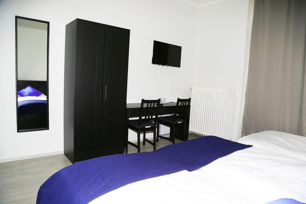 Main Hotel Frankfurt City 11