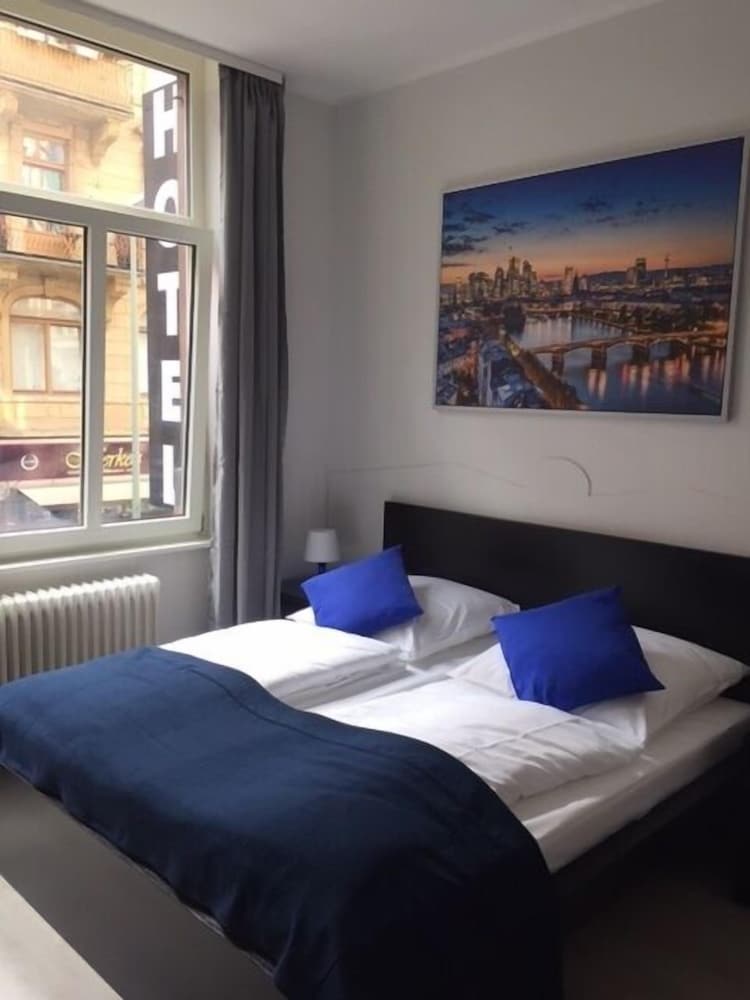 Main Hotel Frankfurt City 13