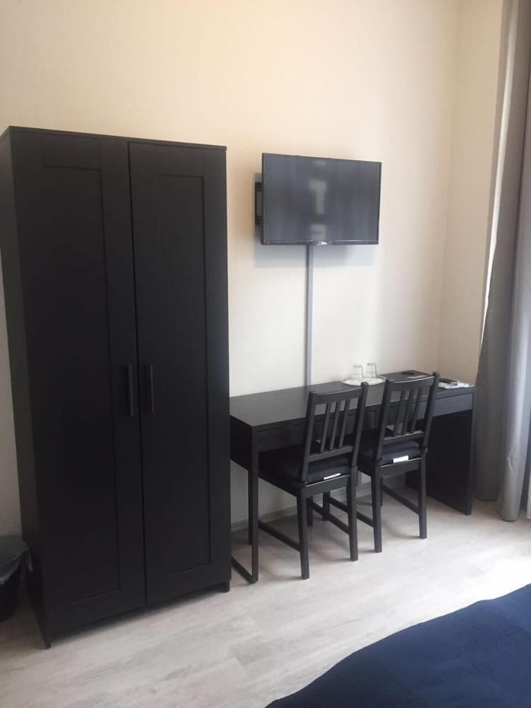 Main Hotel Frankfurt City 15