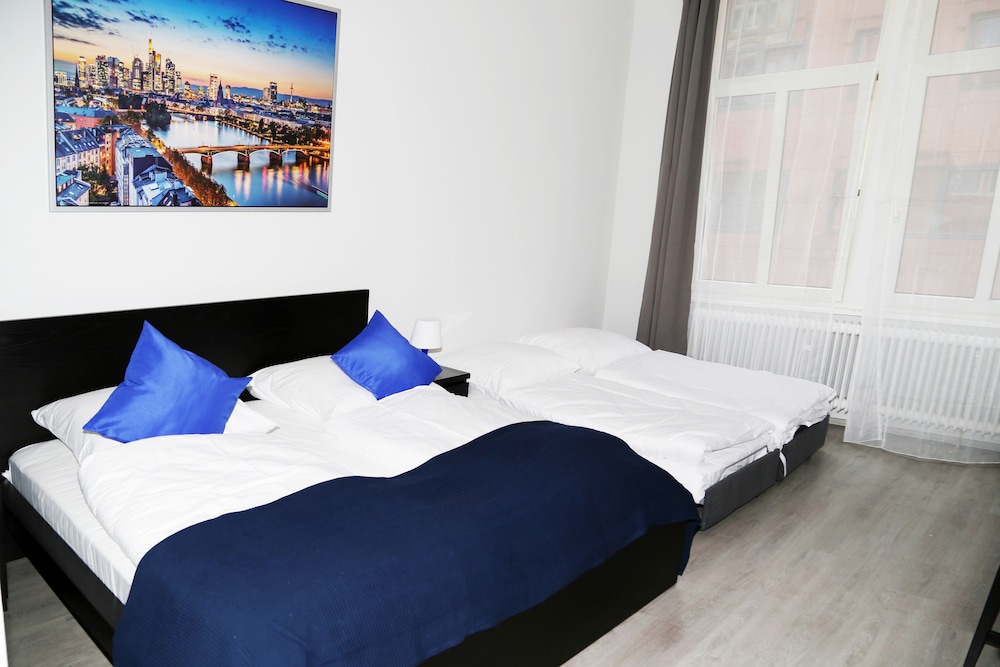 Main Hotel Frankfurt City 5