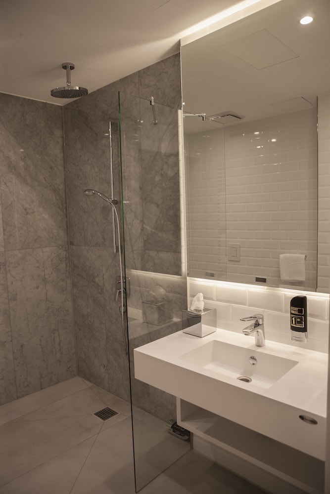 H24 Hotel Berlin Lichtenberg 19