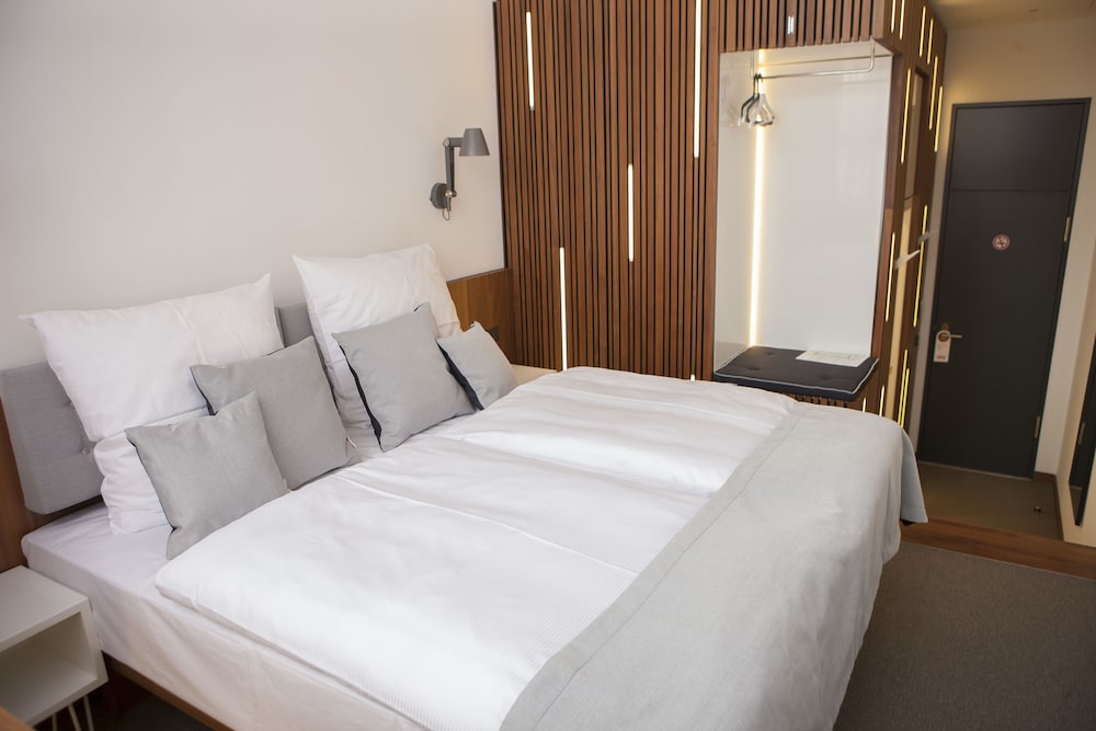 H24 Hotel Berlin Lichtenberg 5