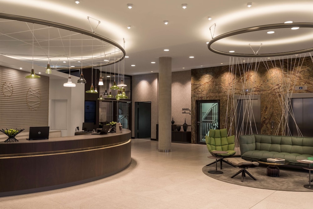 Hyatt Place Frankfurt Airport 5