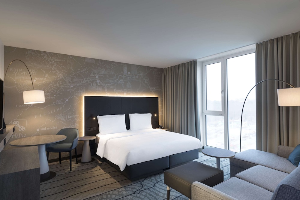 Hyatt Place Frankfurt Airport 9