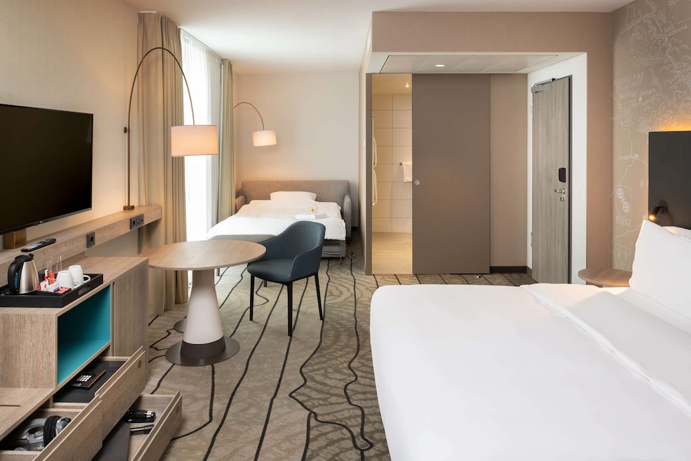 Hyatt Place Frankfurt Airport 14