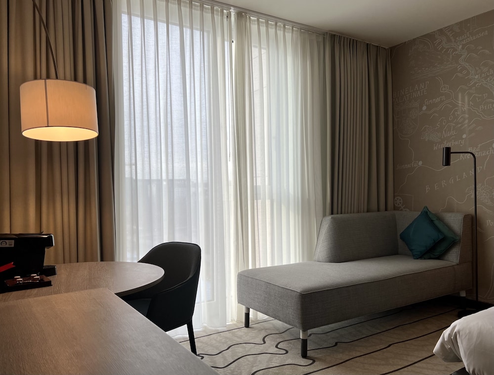 Hyatt Place Frankfurt Airport 24